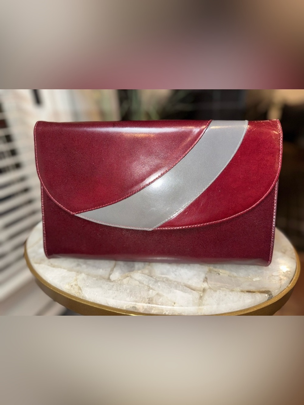 Bally 2-Way Shoulder Bag /
Clutch | Made in Italy |
Burgundy Leather Vintage - Picture 11 of 17